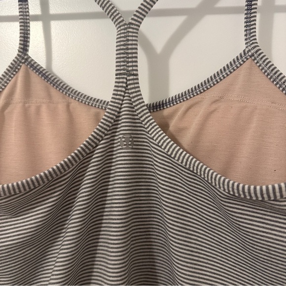 Lululemon Grey White Stripes Power Y Tank Top Size 6 Women’s - Picture 9 of 11